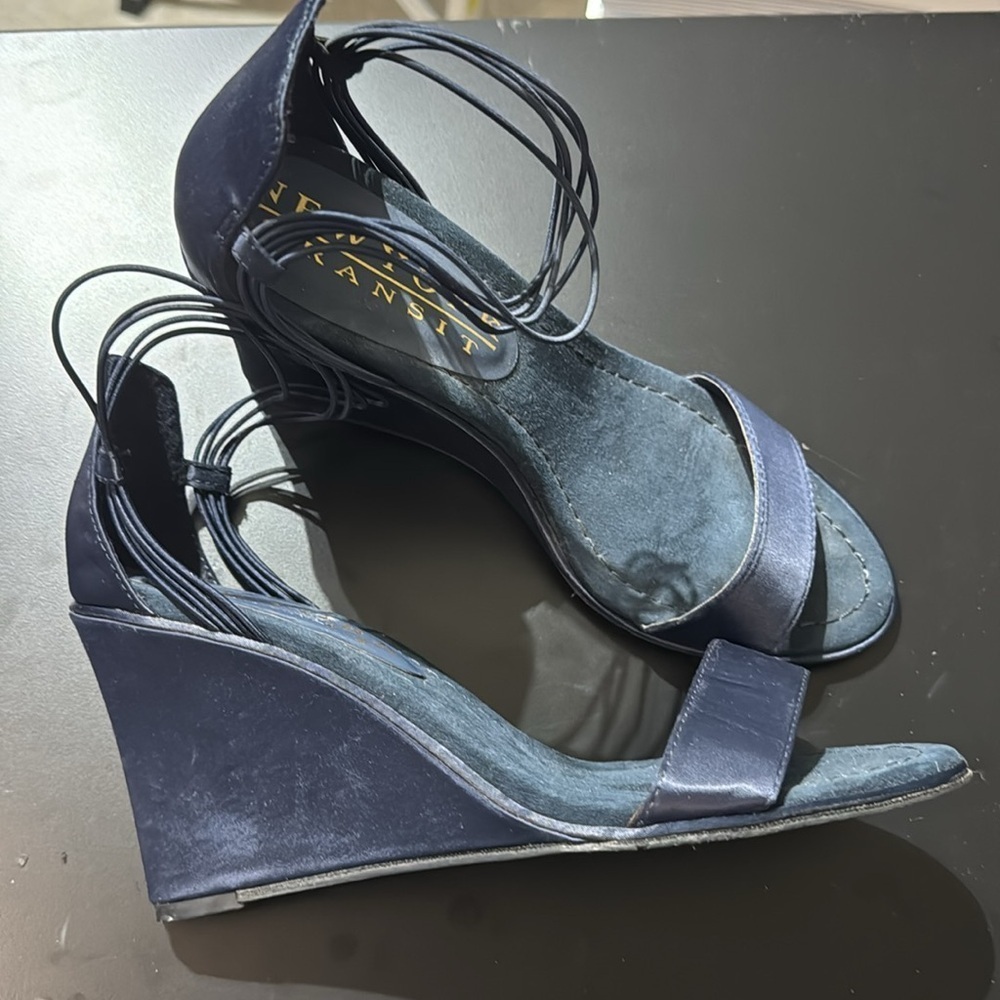 New York Transit | Navy Blue | Strappy wedges